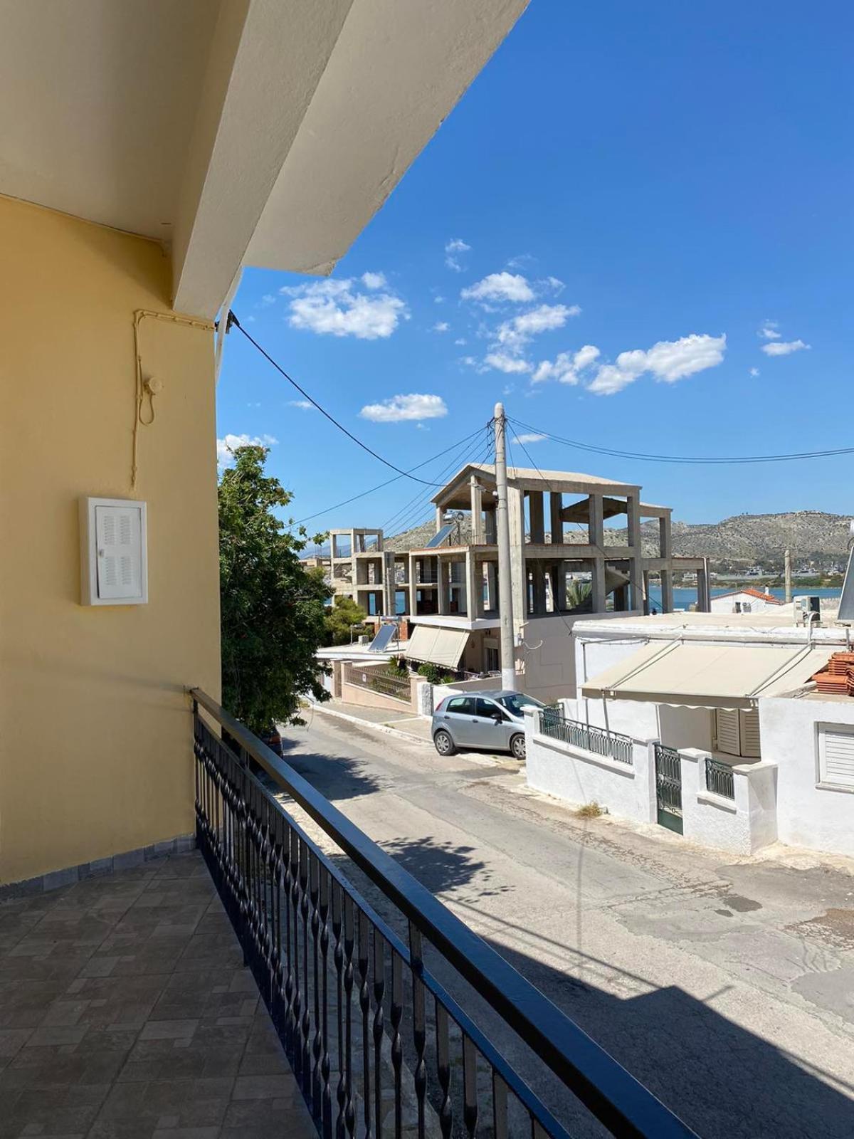 Villa Marina'S House Salamina Esterno foto